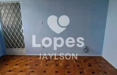 Imagem: O apartamento possui 2 Dormitórios, 1 Banheiro e 60m² de Área