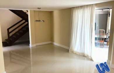 Imagem 9: Linda Casa em Condomínio Fechado com 4 suítes, Gabinete e Home Buraquinho - Lauro de Freit