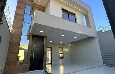 Imagem: A casa possui 3 Dormitórios, 3 Banheiros, 2 Vagas na garagem