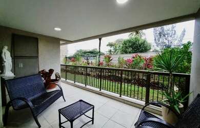 Imagem: O apartamento possui 3 Dormitórios, 2 Banheiros, 2 Vagas na