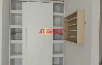 Imagem: A casa possui 4 Dormitórios, 2 Banheiros, 2 Vagas na garagem