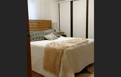 Imagem: A casa em condomínio possui 3 Dormitórios, 2 Banheiros, 4