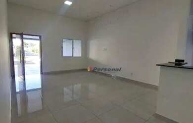 Imagem: A casa em condomínio possui 3 Dormitórios, 2 Banheiros, 2