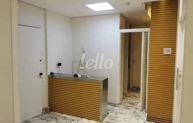 Imagem: O depósito possui 2 Vagas na garagem, 70m² de Área e está