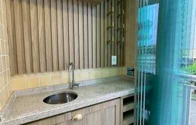 Imagem: O apartamento possui 2 Dormitórios, 2 Banheiros, 2 Vagas na