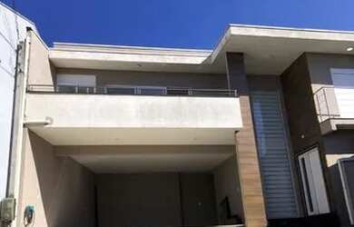 Imagem: A casa em condomínio possui 5 Dormitórios, 5 Banheiros, 4