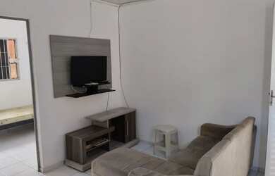 Imagem: O apartamento possui 2 Dormitórios, 1 Banheiro, 2 Vagas na