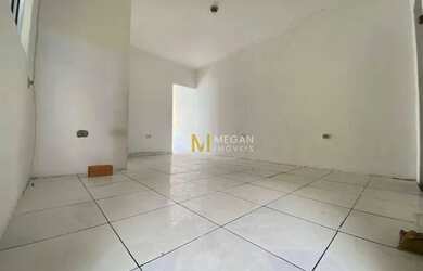 Imagem: A casa possui 3 Dormitórios, 2 Banheiros, 100m² de Área e