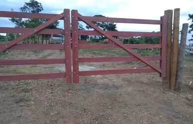 Imagem: O terreno possui 1.000m² de Área e está localizado em Centro