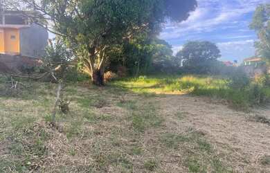 Imagem: O terreno possui 2.102m² de Área e está localizado em Comunidade