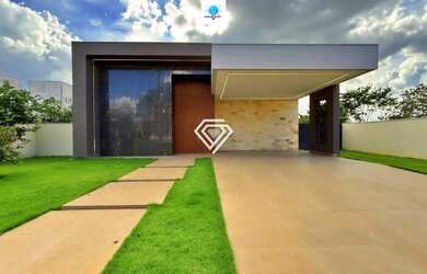 Imagem: A casa em condomínio possui 4 Dormitórios, 3 Banheiros, 5