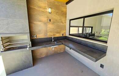 Imagem 4: Sobrado para venda possui 288 metros quadrados com 4 quartos em Jardins...