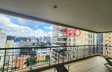 Imagem: O apartamento possui 4 Dormitórios, 4 Banheiros, 4 Vagas na