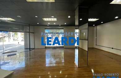 Imagem: O depósito possui 200m² de Área e está localizado em Pinheiros