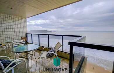 Imagem: O apartamento possui 4 Dormitórios, 4 Banheiros, 2 Vagas na