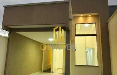 Imagem: A casa possui 3 Dormitórios, 3 Banheiros, 1 Vaga na garagem