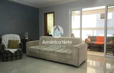 Imagem: O apartamento possui 3 Dormitórios, 1 Banheiro, 3 Vagas na