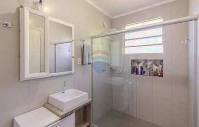 Imagem 14: Oportunidade Única na Avenida Medianeira Espaço, Conforto e Localização...