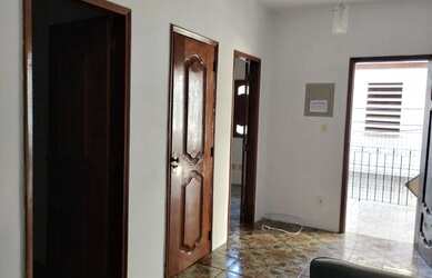 Imagem: O apartamento possui 2 Dormitórios, 1 Banheiro, 60m² de Área