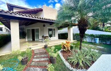 Imagem: A casa em condomínio possui 4 Dormitórios, 4 Banheiros, 3