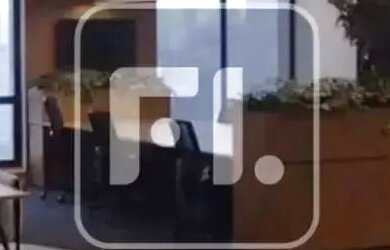 Imagem: O depósito possui 5 Vagas na garagem, 385m² de Área e está