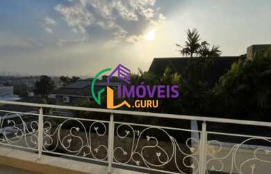 Imagem: A casa em condomínio possui 4 Dormitórios, 5 Banheiros, 4