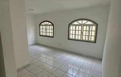 Imagem: Casa para venda com 200 metros quadrados com 3 quartos em Cristóvão