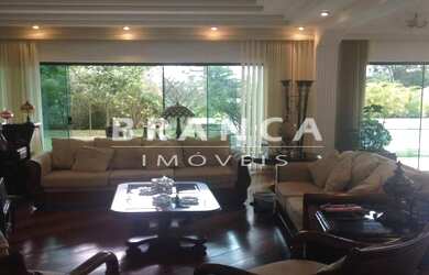 Imagem 7: Casa Alto Padrao. Piscina, Churrasqueira, VarandaeÁrea de serviço