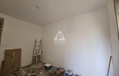 Imagem: A kitnet possui 1 Banheiro, 21m² de Área e está localizado