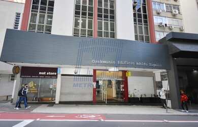 Imagem: O apartamento possui 2 Dormitórios, 1 Banheiro e 54m² de Área