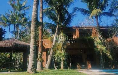 Imagem 2: Casa Guaiuba com piscina, churrasqueira, forno de pizza, em 2 terrenos