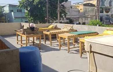 Imagem: A casa possui 2 Dormitórios, 1 Banheiro, 1 Vaga na garagem