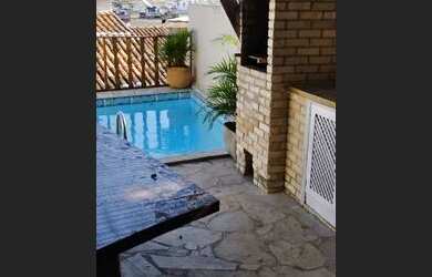 Imagem 14: Casa temporada em Cabo Frio com piscina próxima à praia do Forte