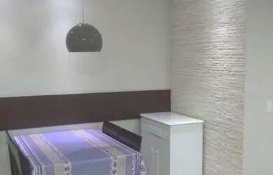 Imagem: O apartamento possui 3 Dormitórios, 1 Banheiro, 1 Vaga na garagem