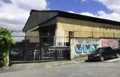 Imagem: O depósito possui 1.500m² de Área e está localizado em