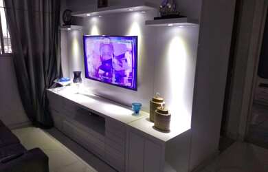 Imagem: O apartamento possui 2 Dormitórios, 1 Banheiro, 1 Vaga na garagem