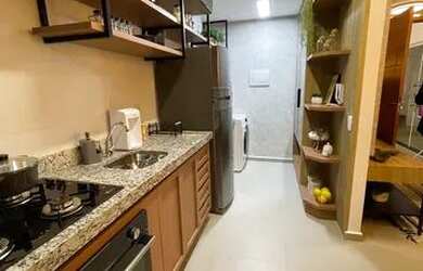 Imagem: O apartamento possui 2 Dormitórios, 2 Banheiros, 1 Vaga na