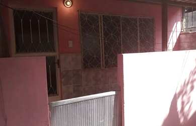 Imagem 1: Aluga-se. Varanda, 1 Banheiroe1 Dormitório