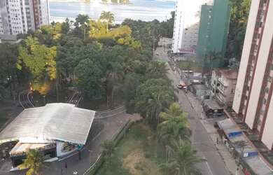 Imagem: O apartamento possui 1 Dormitório, 1 Banheiro, 38m² de Área