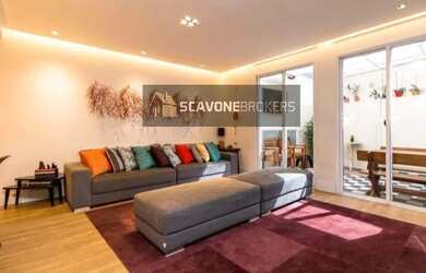 Imagem: A casa em condomínio possui 4 Dormitórios, 3 Banheiros, 3