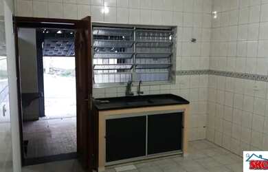 Imagem 1: Casa térrea para locação no Jardim Tietê por apenas R$ 1.200,00