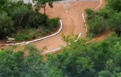 Imagem: O terreno possui 1000m² de Área e está localizado em Park