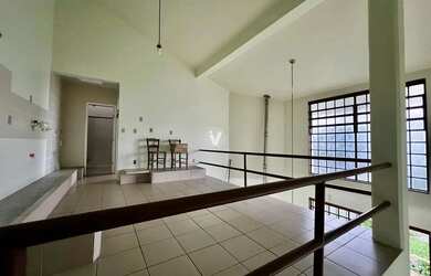 Imagem 5: Lindíssima casa sobrado em no bairro Patronato!