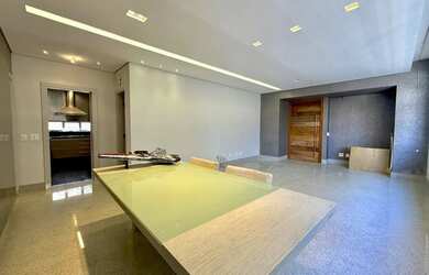 Imagem 3: Impecável ao lado Minas. Ar-condicionado, Guarda roupa, 165m² de Áreae2...