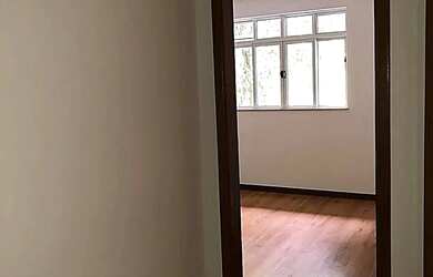 Imagem 10: Ref.: 2371 - Excelente 2 quartos com garagem no Cascatinha