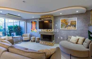 Imagem: A casa possui 3 Dormitórios, 4 Banheiros, 4 Vagas na garagem