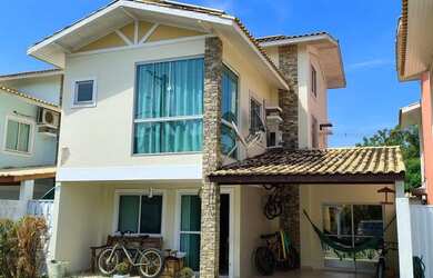 Imagem: A casa em condomínio possui 4 Dormitórios, 3 Banheiros, 2