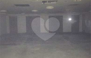 Imagem: O depósito possui 320m² de Área e está localizado em Pinheiros