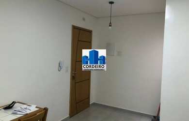 Imagem: O apartamento possui 1 Dormitório, 2 Banheiros, 1 Vaga na garagem