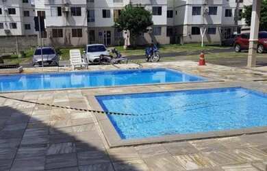 Imagem: O apartamento possui 2 Dormitórios, 1 Banheiro, 1 Vaga na garagem